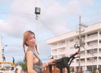 Pink Armi eScooter Test Drive